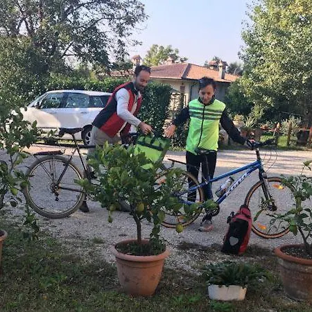 Oda ve Kahvaltı Casapagnano 4*
