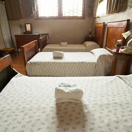 Casapagnano Oda ve Kahvaltı 4*