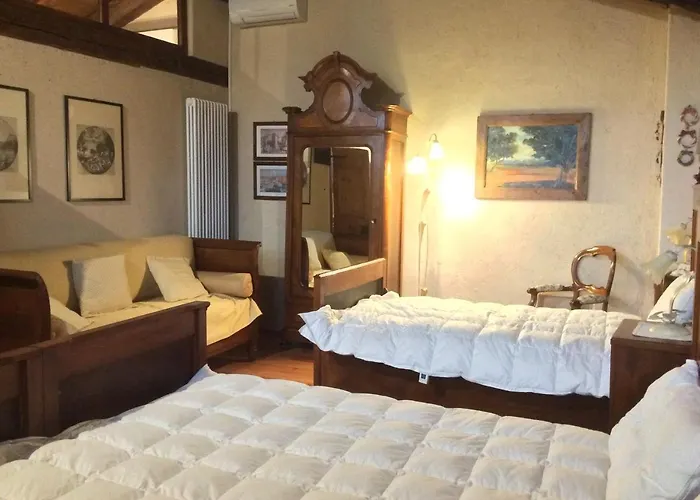 Casapagnano Nocleg ze śniadaniem 4*